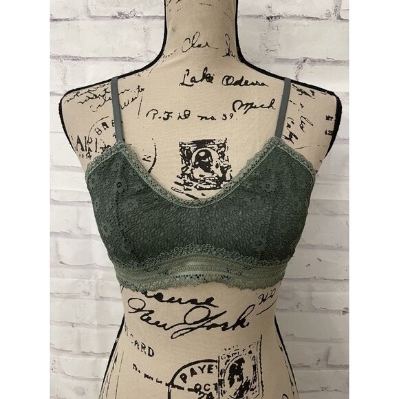 Victorias Secret size small green lace floral sheer bralette bra wire free sleep - Picture 1 of 9